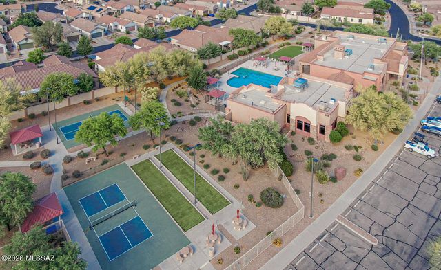 528 W Calle Sedillo, Sahuarita, AZ 85629