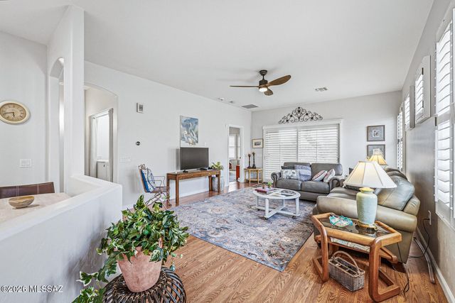 528 W Calle Sedillo, Sahuarita, AZ 85629