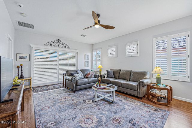 528 W Calle Sedillo, Sahuarita, AZ 85629