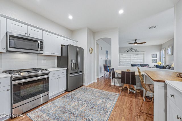 528 W Calle Sedillo, Sahuarita, AZ 85629