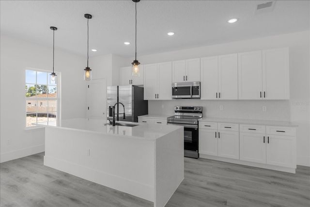 14889 SW 24TH CIRCLE, Ocala, FL 34473