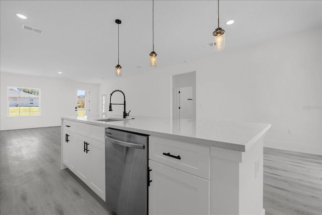 14889 SW 24TH CIRCLE, Ocala, FL 34473