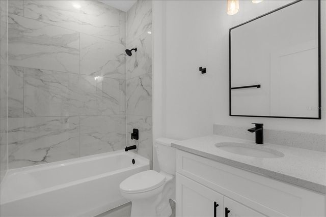 14889 SW 24TH CIRCLE, Ocala, FL 34473