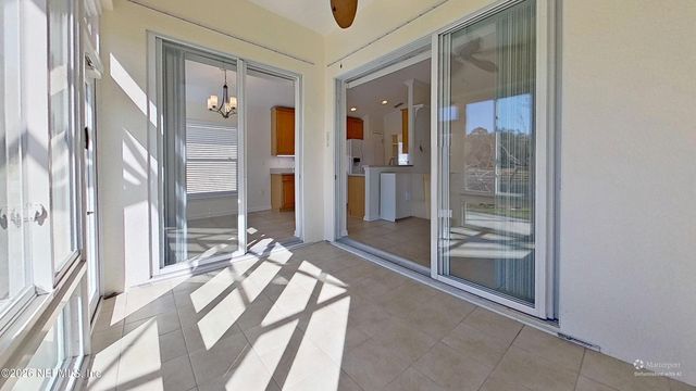 8986 TROPICAL BEND Circle, Jacksonville, FL 32256