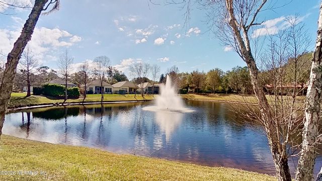 8986 TROPICAL BEND Circle, Jacksonville, FL 32256