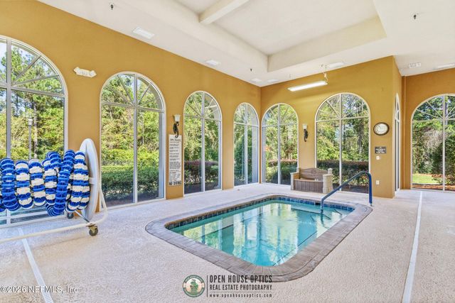 8986 TROPICAL BEND Circle, Jacksonville, FL 32256