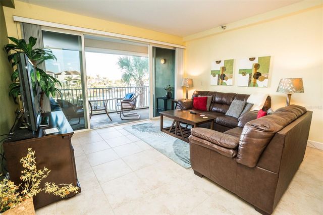 515 BAHIA BEACH BOULEVARD, Ruskin, FL 33570
