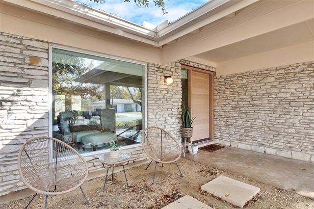 2108 Wooten DR, Austin, TX 78757
