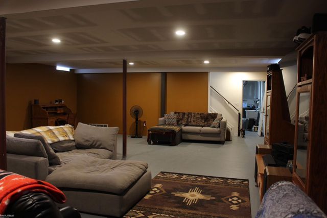7938 River Road, Cottrellville Twp, MI 48039