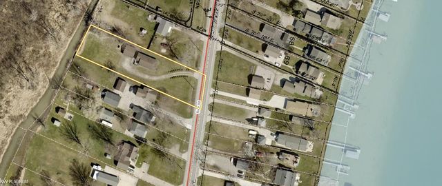 7938 River Road, Cottrellville Twp, MI 48039