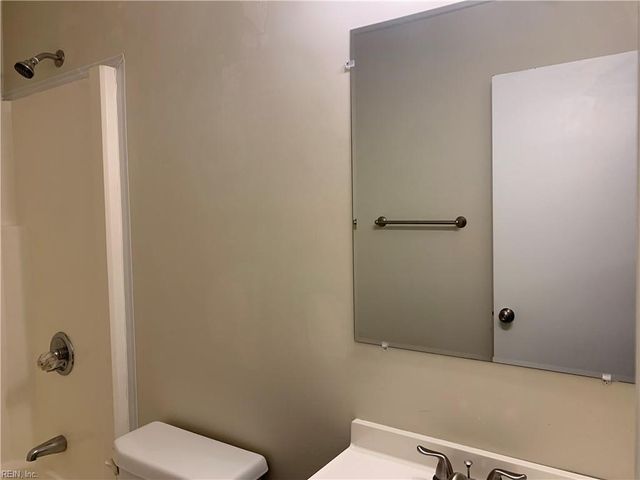 14579 Old Courthouse Way Unit F, Newport News, VA 23608