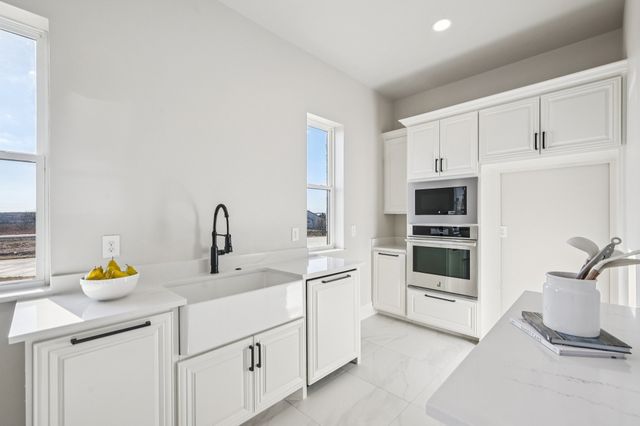 404 Pedernales Drive, Aledo, TX 76008