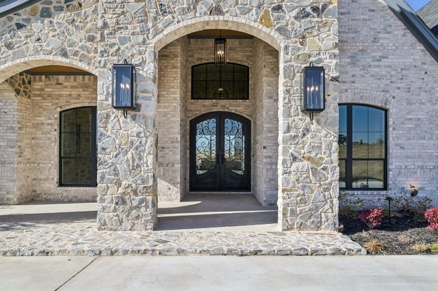 404 Pedernales Drive, Aledo, TX 76008