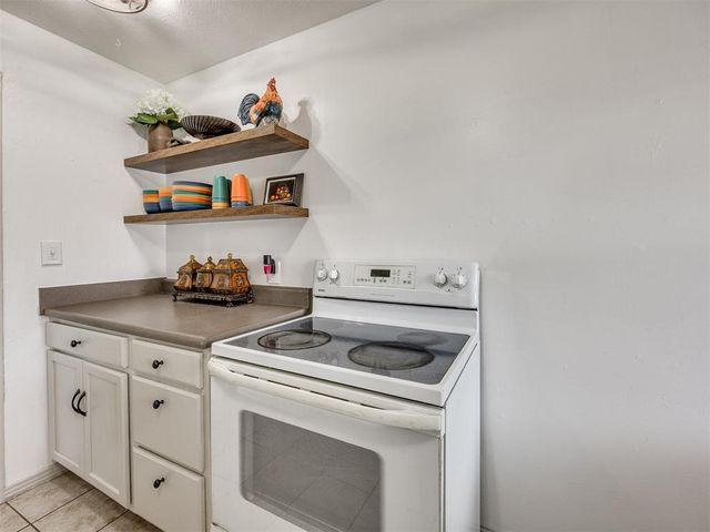 1817 Oxford Way, Oklahoma City, OK 73120