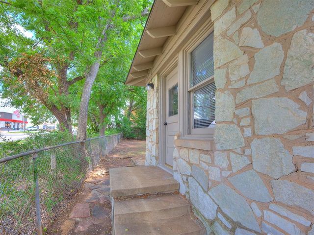 1817 Oxford Way, Oklahoma City, OK 73120