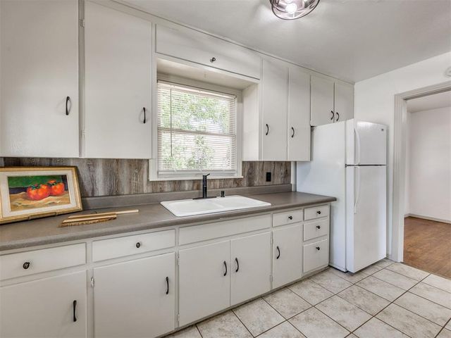 1817 Oxford Way, Oklahoma City, OK 73120