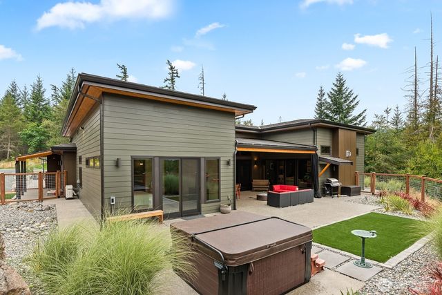 11897 Whistle Ridge Place, Anacortes, WA 98221