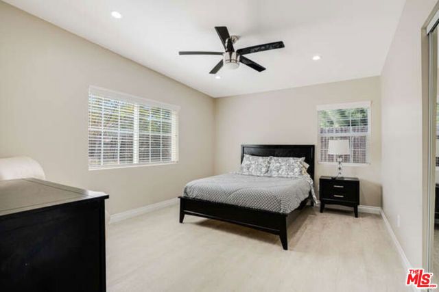 22701 ERWIN Street, Woodland Hills (los Angeles), CA 91367