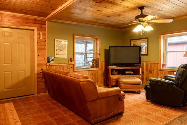 312 Bobcat Lane, Salt Lick, KY 40371