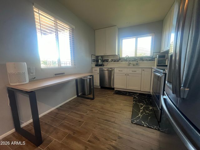 10013 W LAKEVIEW Circle N, Sun City, AZ 85351