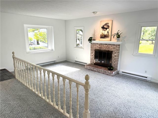 23 Brandywine Lane, Perinton, NY 14450