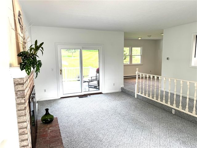 23 Brandywine Lane, Perinton, NY 14450