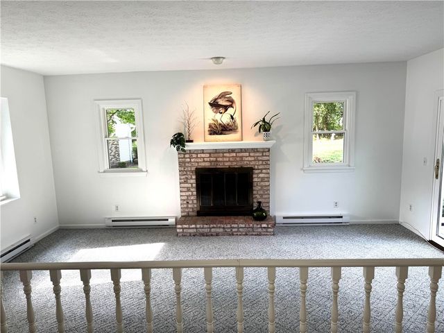 23 Brandywine Lane, Perinton, NY 14450