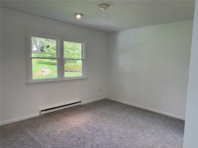 23 Brandywine Lane, Perinton, NY 14450