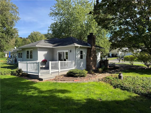 23 Brandywine Lane, Perinton, NY 14450