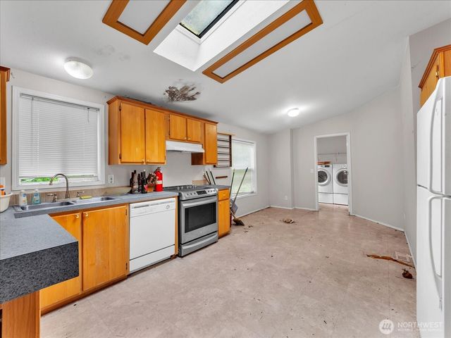 6503 Center Road, Chimacum, WA 98325
