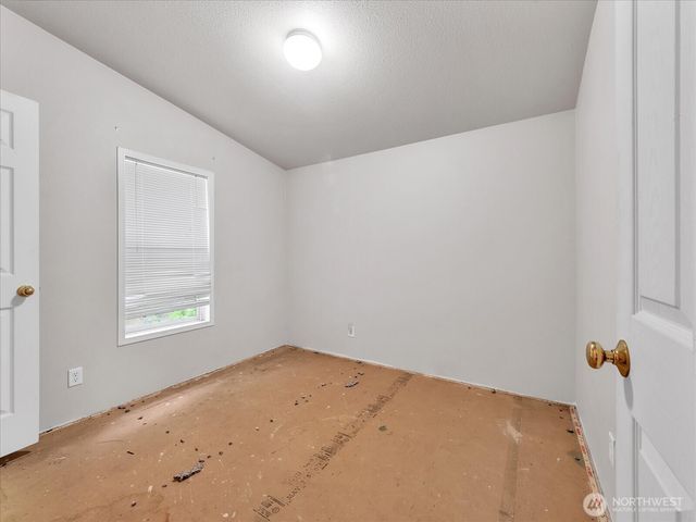 6503 Center Road, Chimacum, WA 98325