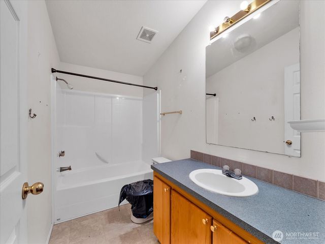6503 Center Road, Chimacum, WA 98325