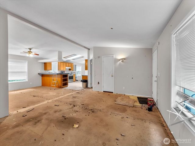 6503 Center Road, Chimacum, WA 98325