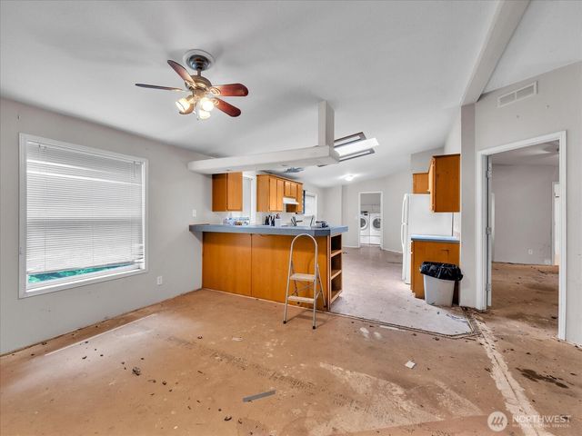 6503 Center Road, Chimacum, WA 98325