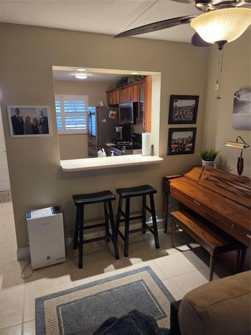 1811 Sabal Palm Drive 106, Davie, FL 33324