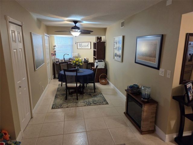 1811 Sabal Palm Drive 106, Davie, FL 33324