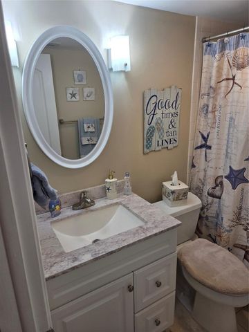 1811 Sabal Palm Drive 106, Davie, FL 33324