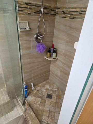 1811 Sabal Palm Drive 106, Davie, FL 33324