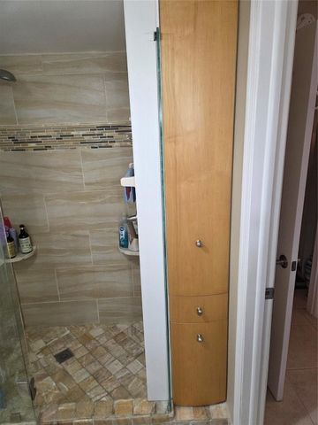 1811 Sabal Palm Drive 106, Davie, FL 33324