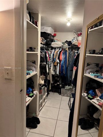 10395 N Kendall Drive V1, Miami, FL 33176