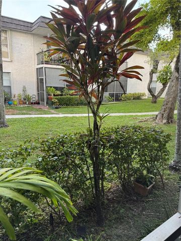 10395 N Kendall Drive V1, Miami, FL 33176