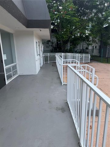 10395 N Kendall Drive V1, Miami, FL 33176