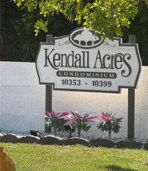 10395 N Kendall Drive V1, Miami, FL 33176