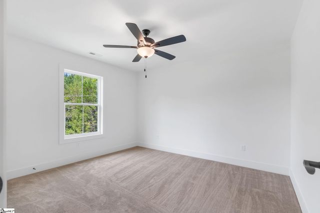 21 Burns Road, Travelers Rest, SC 29690