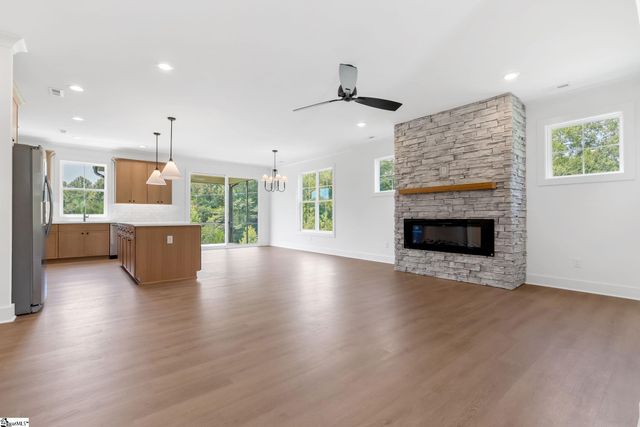 21 Burns Road, Travelers Rest, SC 29690