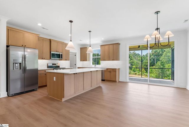 21 Burns Road, Travelers Rest, SC 29690