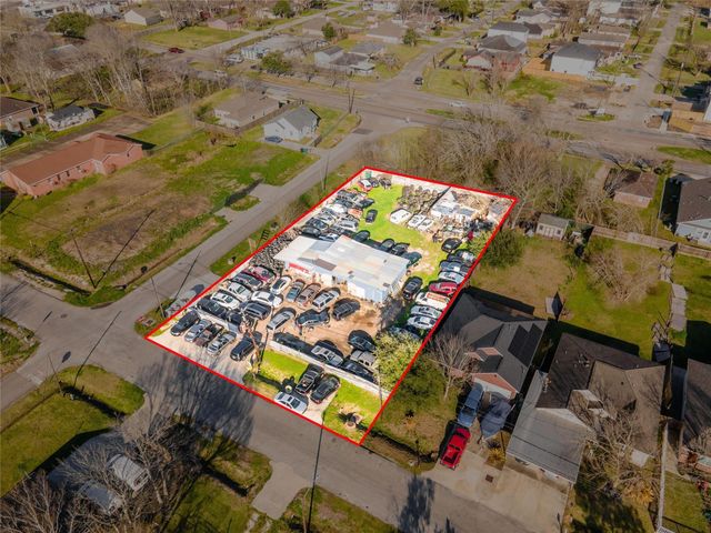 8901 Brandon Street, Houston, TX 77051