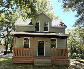 710 Annex Street, Belleville, IL 62220