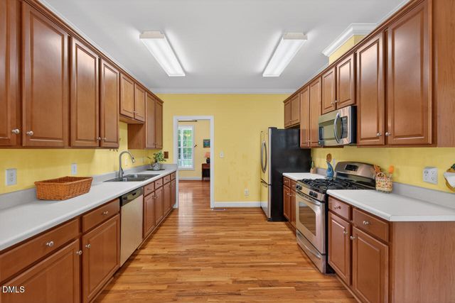 212 Climbing Aster Court, Mebane, NC 27302