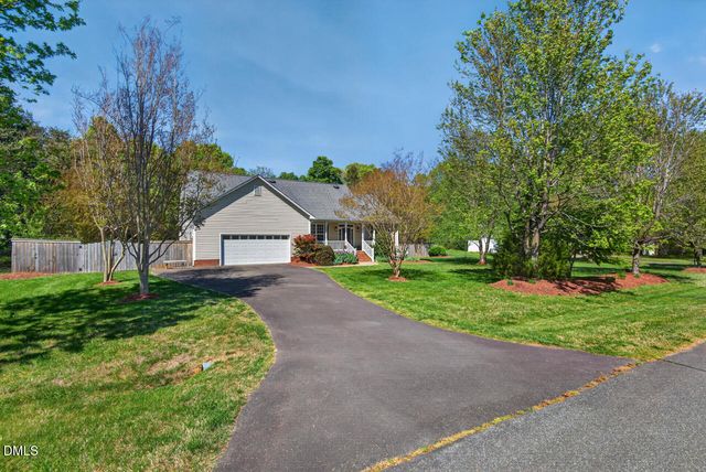 212 Climbing Aster Court, Mebane, NC 27302